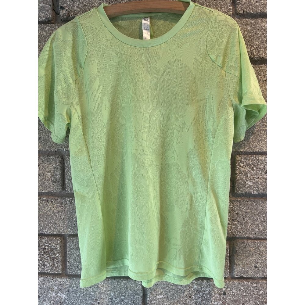 Adidas Womens Small Floral Pattern Green Sustainable T-Shirt Lightweight Activew